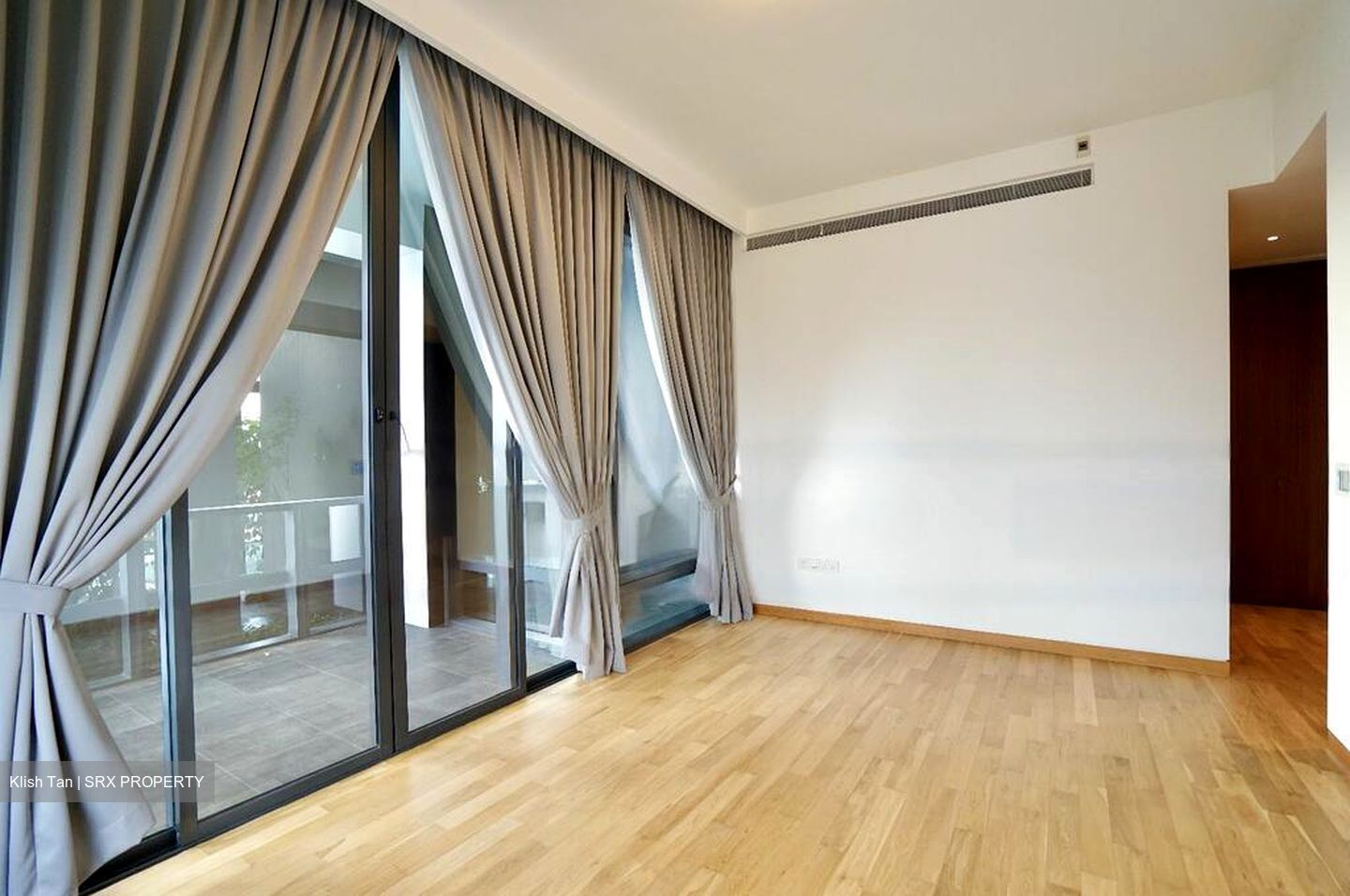 Nouvel 18 (D10), Condominium #456056311